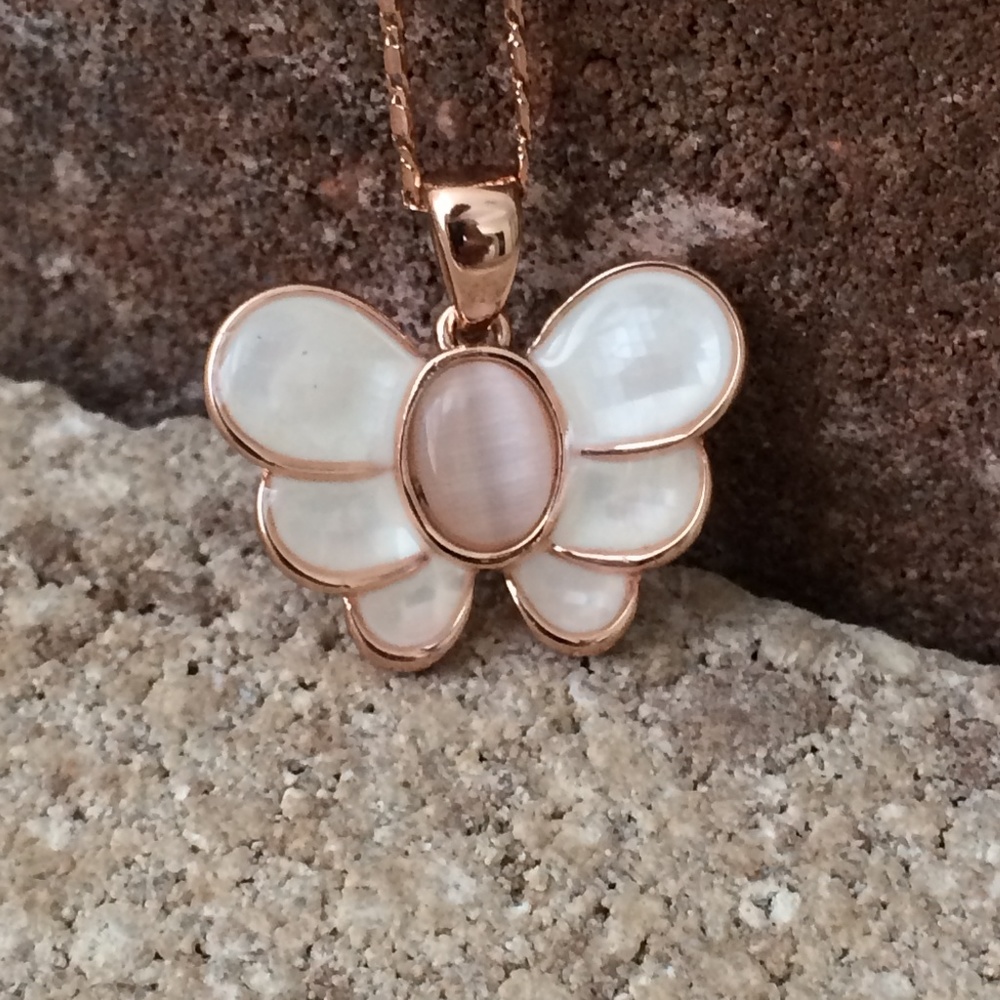 Butterfly Pendant - Picture 4 of 4